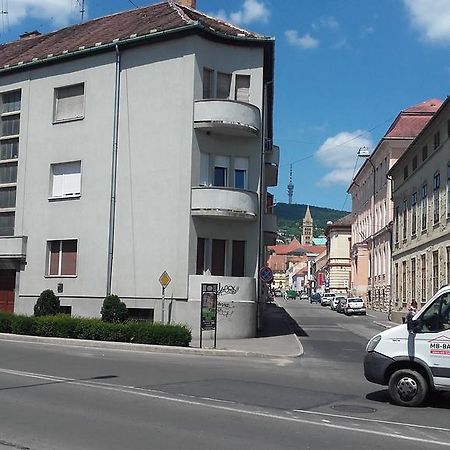 Anna Apartmanok Pécs Exterior foto