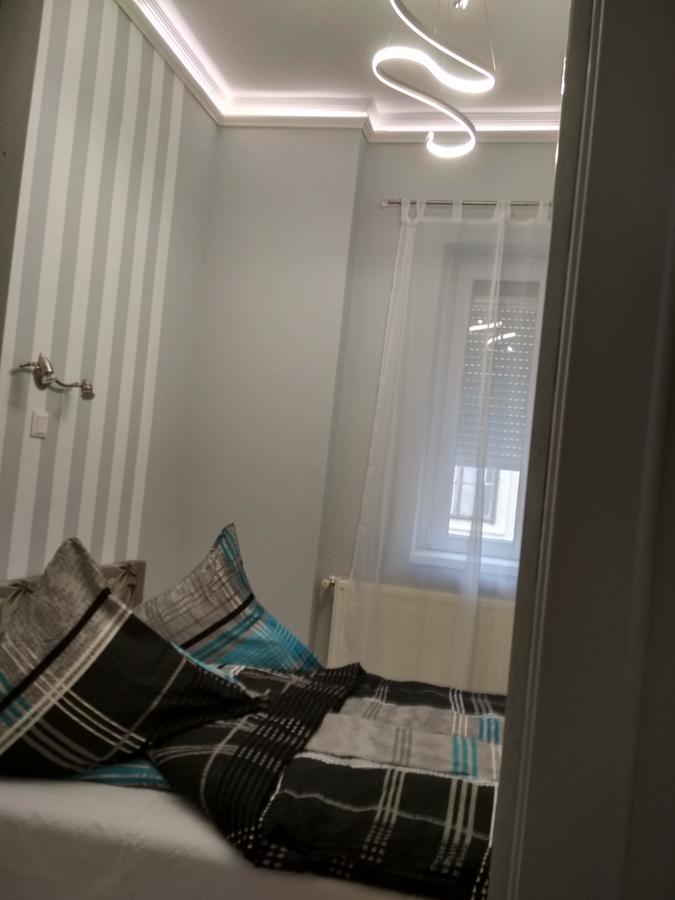 Anna Apartmanok Pécs Exterior foto